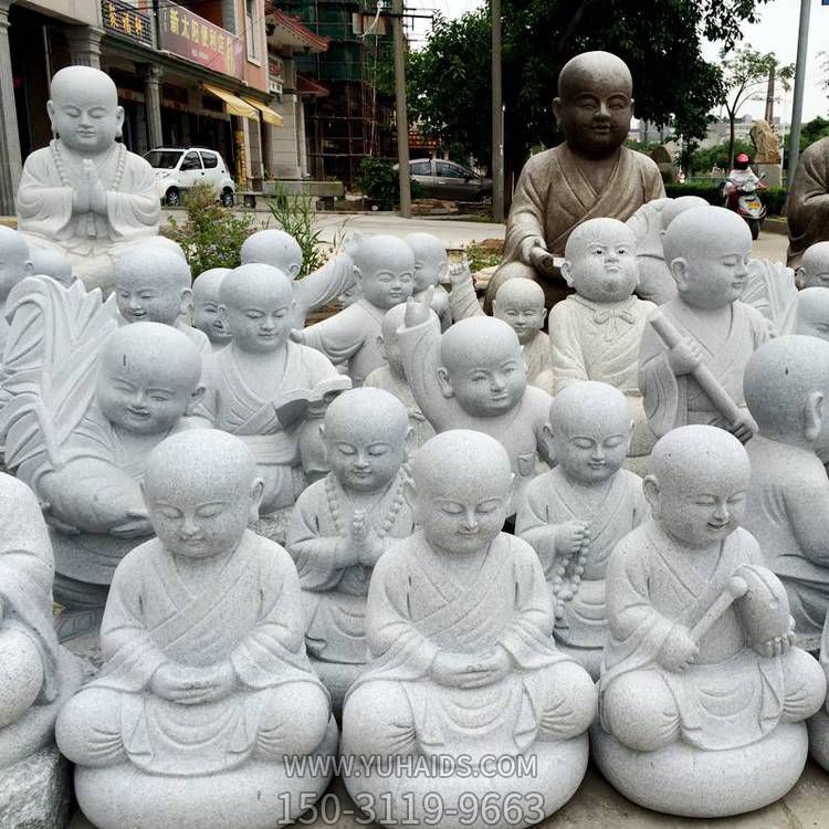 天然砂巖雕刻小沙彌寺院景區擺件雕塑