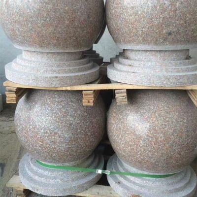 砂石花崗巖石雕園林廣場(chǎng)大型車(chē)阻石