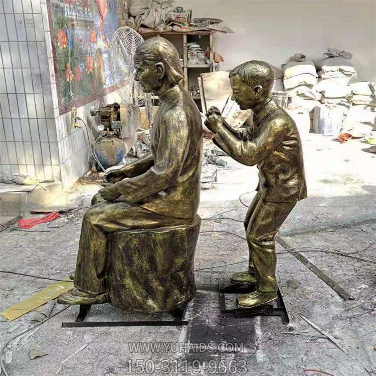 景區(qū)公園步行街擺放玻璃鋼仿銅主題人物雕塑