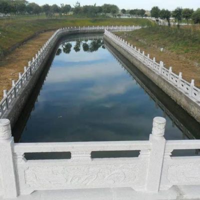 漢白玉雕刻防護(hù)欄板園林戶(hù)外水池拱橋欄板石雕