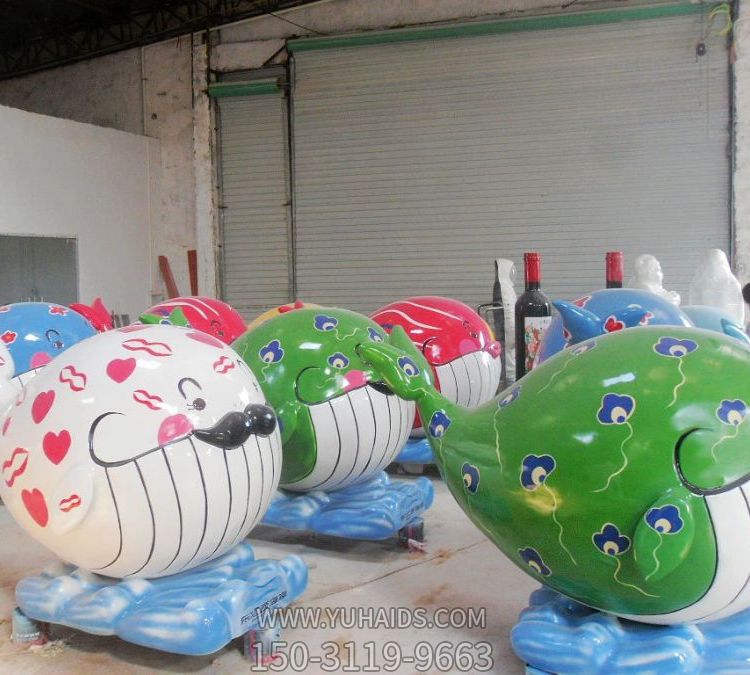 海洋公園玻璃鋼卡通彩繪創意可愛鯨魚雕塑
