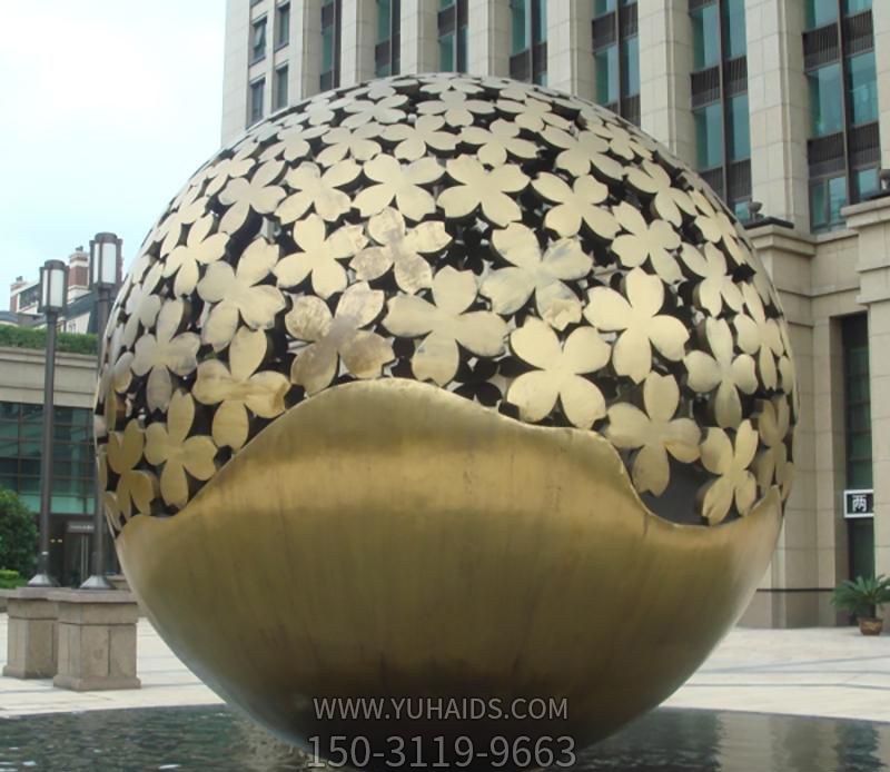 酒店不銹鋼噴漆創意四葉草球體雕塑