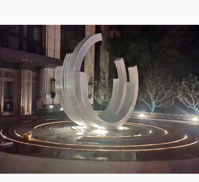 鏤空不銹鋼半圓廣場噴泉雕塑