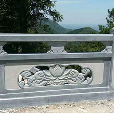 景點(diǎn)戶(hù)外安裝青石鏤空浮雕荷花防護(hù)欄桿