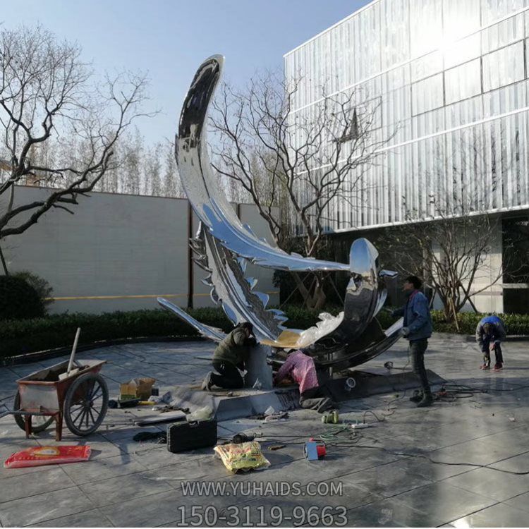 景區不銹鋼創意造型景觀雕塑