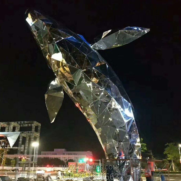 創(chuàng)意不銹鋼幾何鯨魚(yú)雕塑城市廣場(chǎng)擺放抽象景觀雕塑