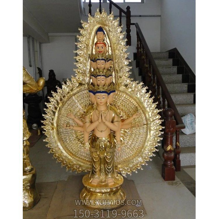 宗教景區(qū)景點(diǎn)玻璃鋼噴金烤漆大型千手觀音擺件雕塑