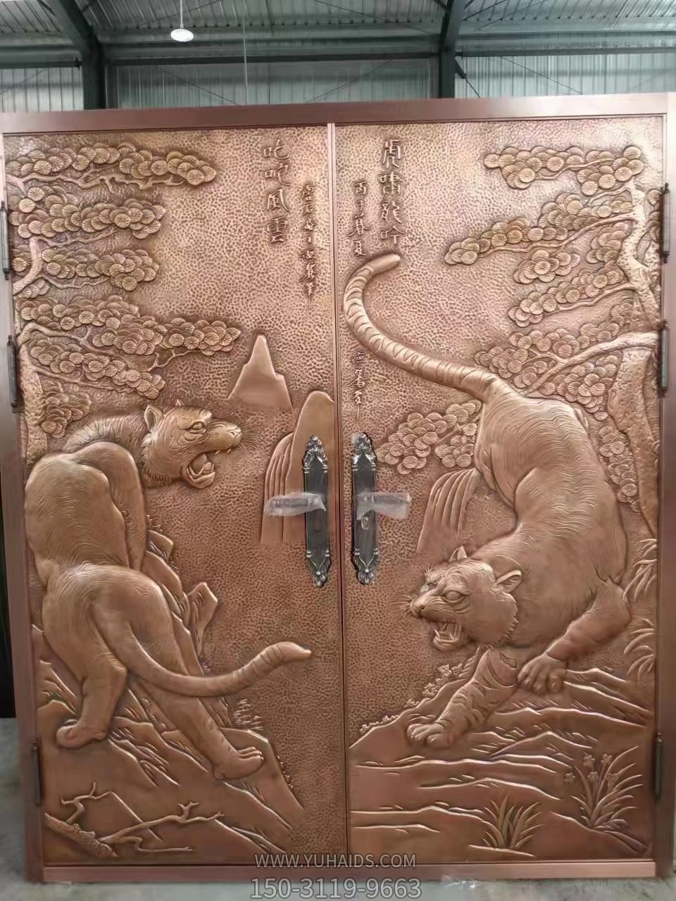 “叱咤風(fēng)云”、“虎嘯龍吟”裝飾浮雕銅壁畫雕塑