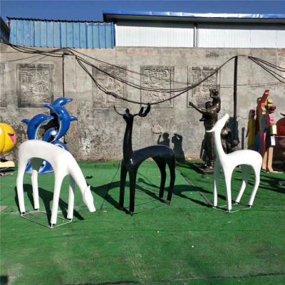 戶外公園景區(qū)玻璃鋼抽象景觀鹿雕塑