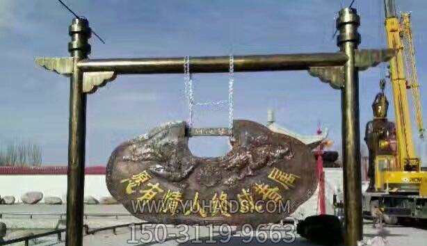 同心鎖雕塑-仿古做舊創意懸掛中的同心鎖雕塑