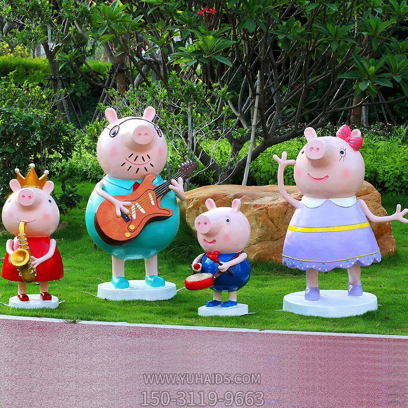 公園里擺放的演奏樂(lè)器的玻璃鋼彩繪佩奇雕塑