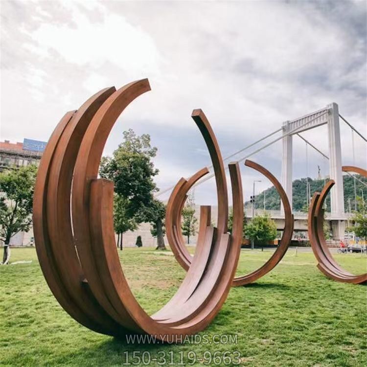 戶外大型不銹鋼圓環擺件雕塑
