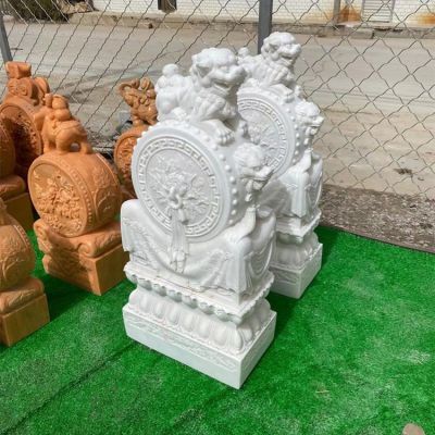 大理石獅子抱鼓石門墩，漢白玉、晚霞紅等石材雕刻