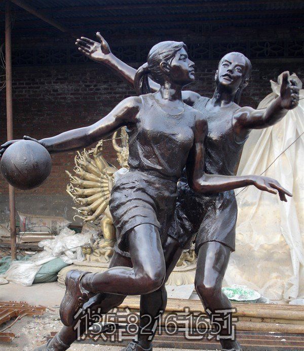 公園擺件玻璃鋼仿銅體育運(yùn)動(dòng)打籃球的人物雕塑