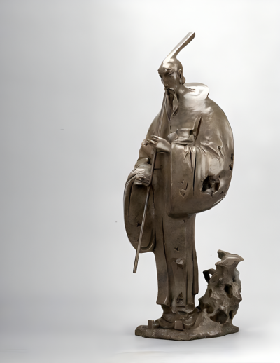 紀念館寫意吹簫的人物銅雕塑