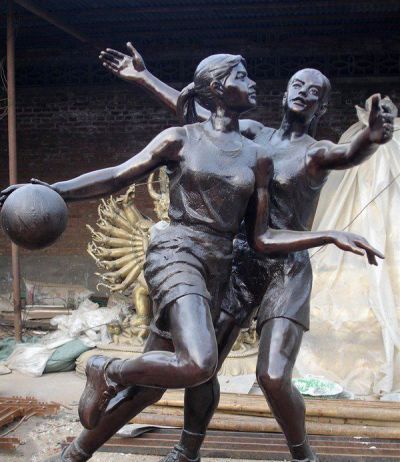 公園擺件玻璃鋼仿銅體育運動打籃球的人物雕塑