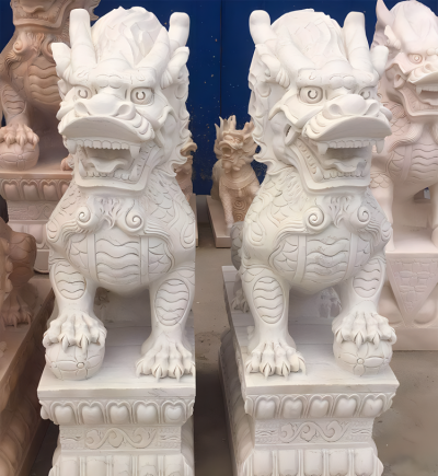 漢白玉石雕庭院別墅鎮宅麒麟雕塑